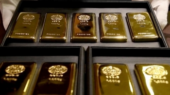 Cập nhật giá vàng hôm nay 13/11: Bật tăng mạnh