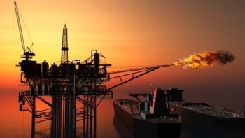 Giá xăng dầu hôm nay 24/11: Chưa dứt đà tăng