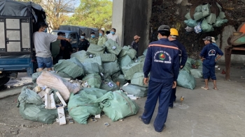 Kiên Giang: Tiêu hủy gần 122.000 gói thuốc lá ngoại nhập lậu