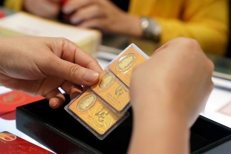 Giá vàng hôm nay 27/11, tăng lên 1.813 USD/ounce