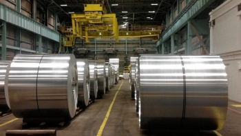 Giá sắt thép hôm nay 3/12: Giảm trên sàn Thượng Hải