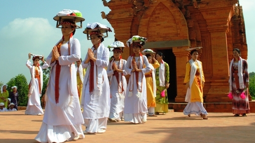 Năm 2030, phấn đấu du lịch văn hóa chiếm 20-25% tổng doanh thu