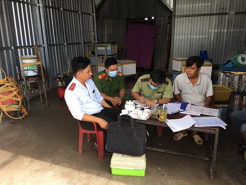 Vụ việc đang được Đội tiếp tục củng cố hồ sơ, xử lý theo quy định pháp luật Vụ việc đang được Đội tiếp tục củng cố hồ sơ, xử lý theo quy định pháp luật