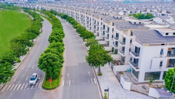 Biệt thự, liền kề Hà Nội cuối năm: Khan hiếm nguồn cung, phía Tây dẫn dắt thị trường