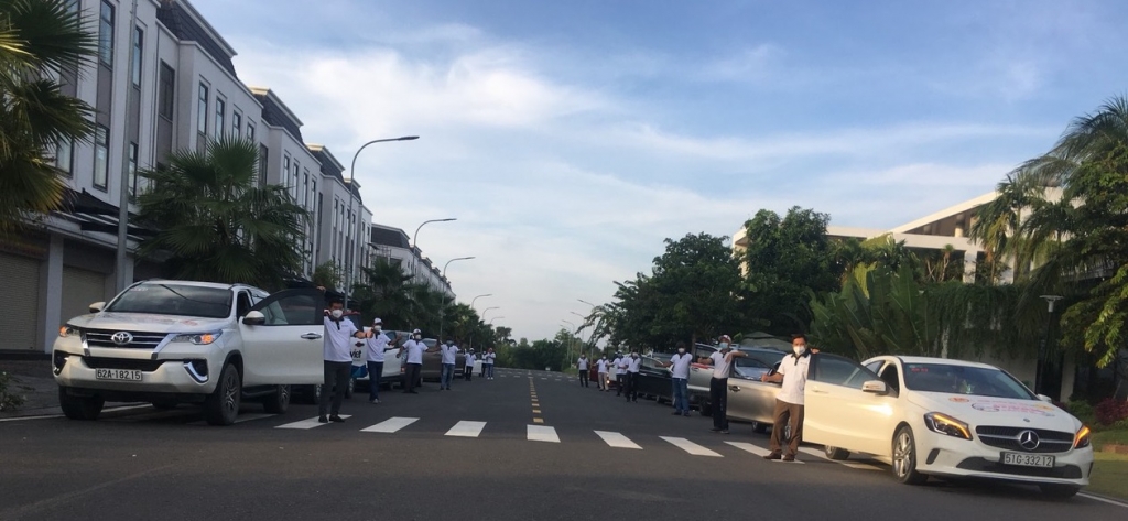 Đội hình xe tham gia “Đội xe phản ứng nhanh” của các bộ, công nhân viên Trần Anh Group.