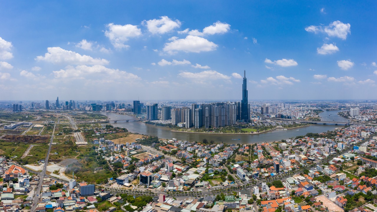 Dòng tiền đổ vào bất động sản vẫn gia tăng. Ảnh minh họa