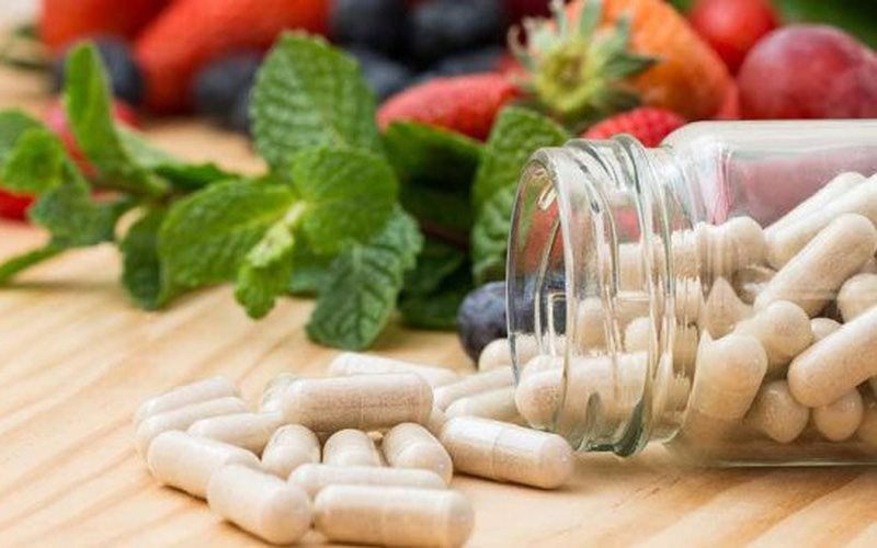 Đề nghị xử lý nghiêm nghệ sĩ quảng cáo TPBVSK thổi phồng công dụng