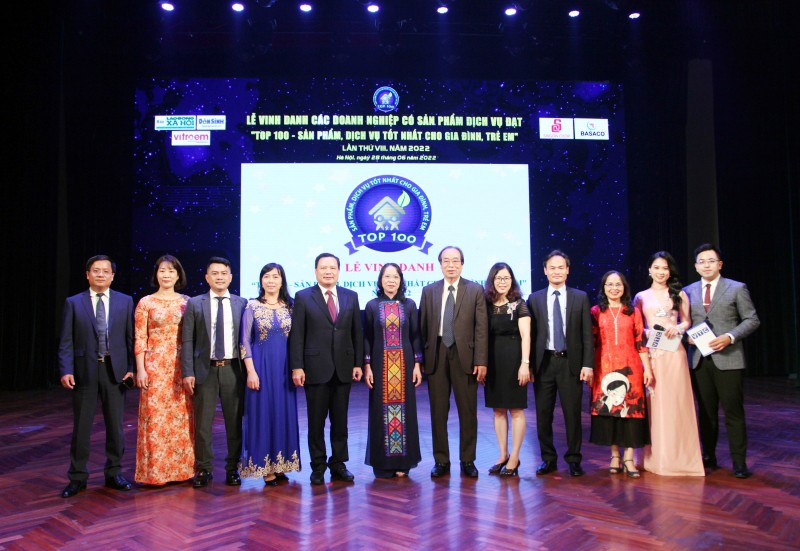 Chương trình Top 100 - Sản phẩm, dịch vụ tốt nhất cho gia đình và trẻ em: 10 năm đồng hành cùng doanh nghiệp và người tiêu dùng Việt Chương trình Top 100 - Sản phẩm, dịch vụ tốt nhất cho gia đình và trẻ em: 10 năm đồng hành cùng doanh nghiệp và người tiêu dùng Việt