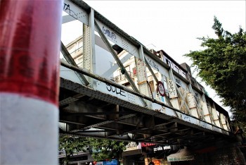 Phố Cửa Đông nét xưa còn giữ được mấy phần