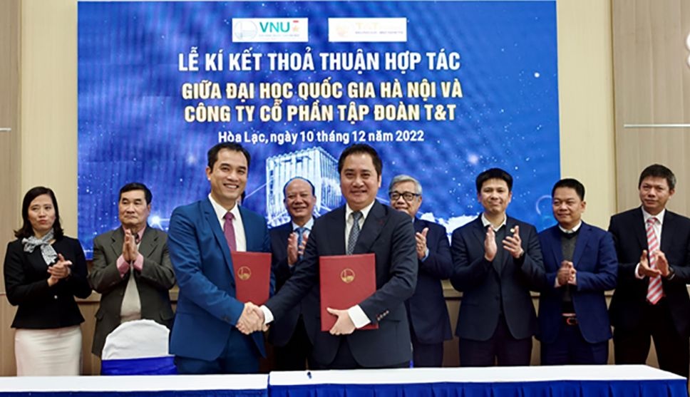 T&amp;T Group hợp tác ĐHQG Hà Nội phát triển hệ thống bệnh viện theo chuẩn quốc tế - ảnh 1