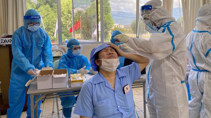 F0, F1 cách ly tại nhà có được hỗ trợ tiền ăn?