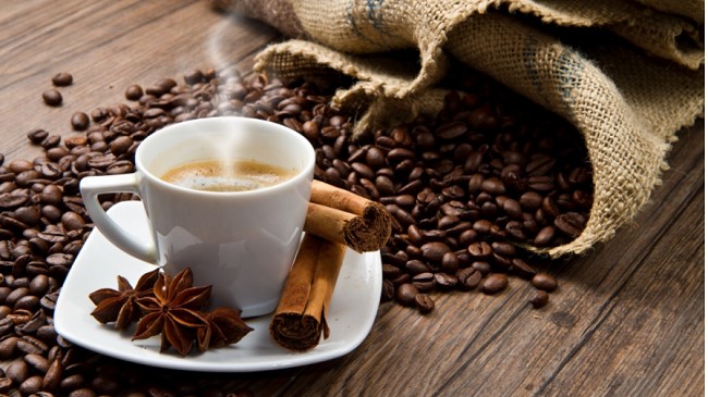 Cập nhật giá cà phê hôm nay 11/01/2022: Đảo chiều giảm mạnh