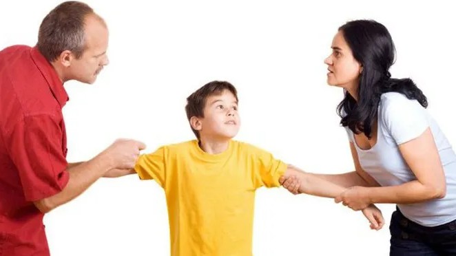 Chồng không cho vợ thăm con sau ly hôn bị phạt tới 10 triệu đồng