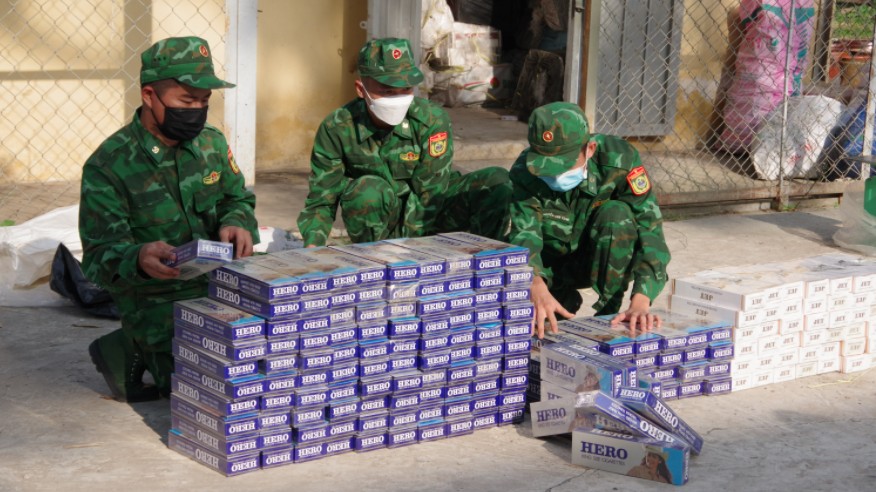 Đồng Tháp: Phát hiện 4 vụ vận chuyển 5.650 bao thuốc lá điếu ngoại qua biên giới