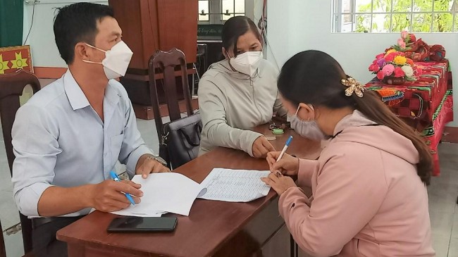 Hà Nam: Lao động thực hiện giãn cách xã hội cần chuẩn bị thủ tục gì để được hỗ trợ?