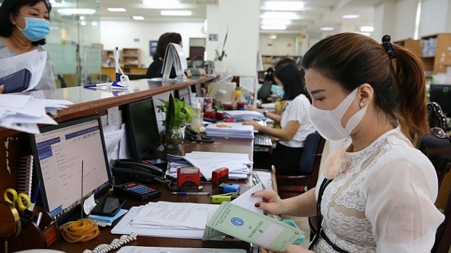 Nghỉ việc không lương hưởng trợ cấp thế nào?