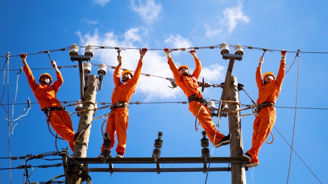 Hoạt động điện lực không có Giấy phép bị phạt tới 200 triệu đồng
