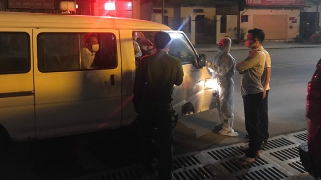 Cả gia đình phải cách ly tập trung, nhận hỗ trợ thế nào?