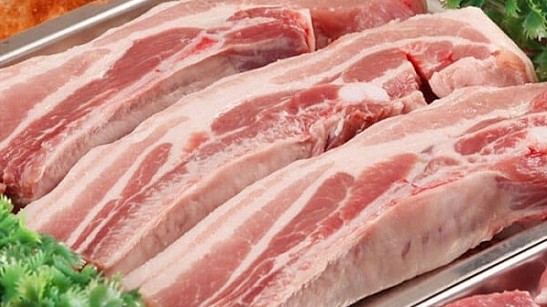 Cập nhật giá thịt lợn hôm nay 23/02/2022: Giảm mạnh tại Công ty Thực phẩm bán lẻ