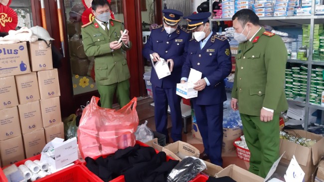 Lạng Sơn: Phát hiện 260 bộ kit test nhanh Covid-19 nhập lậu