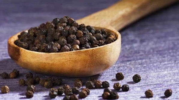 Cập nhật giá hồ tiêu hôm nay 26/02/2022: Đứng yên trên toàn quốc