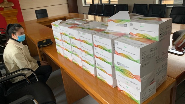 Quảng Ninh: Thu giữ 3.000 kit test covid-19 rao bán trên Facebook