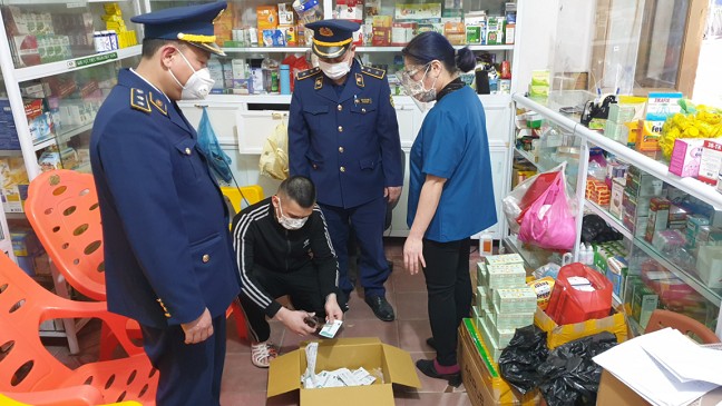 Lạng Sơn: Phát hiện 02 hộ kinh doanh bán kit test nhanh Covid-19 không rõ nguồn gốc