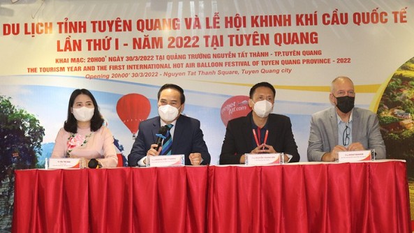 Tuyên Quang lần đầu tổ chức lễ hội khinh khí cầu quốc tế