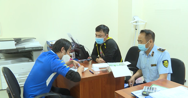 Quảng Ninh: Thu giữ 46.000 bộ kit test Covid-19 nhập lậu