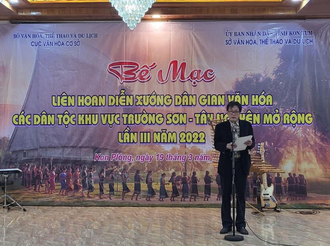 Phó Cục trưởng Cục Văn hóa cơ sở (Bộ VHTTDL) Nguyễn Công Trung phát biểu tại Lễ bế mạc Phó Cục trưởng Cục Văn hóa cơ sở (Bộ VHTTDL) Nguyễn Công Trung phát biểu tại Lễ bế mạc