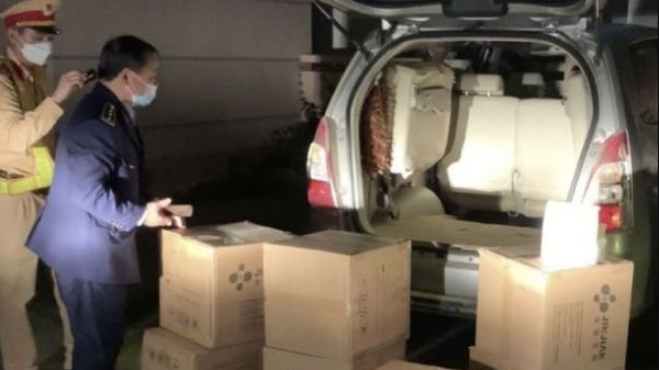 Bắc Kạn: Thu giữ 5.250 bộ kit test nhanh Covid-19 không rõ nguồn gốc