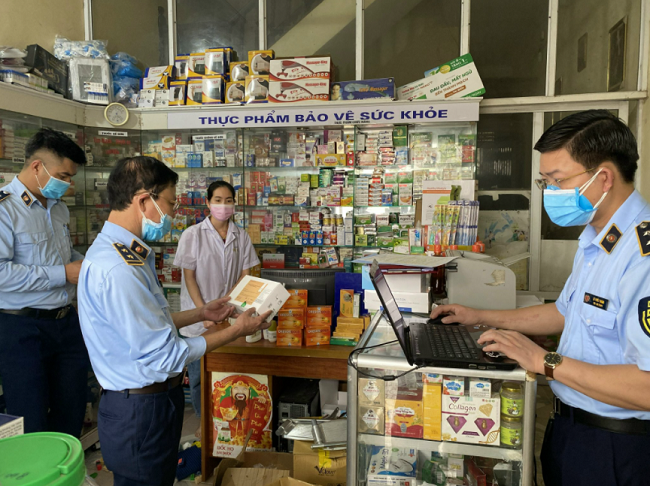 Vĩnh Phúc: Tạm giữ lô hàng trang thiết bị y tế không rõ nguồn gốc