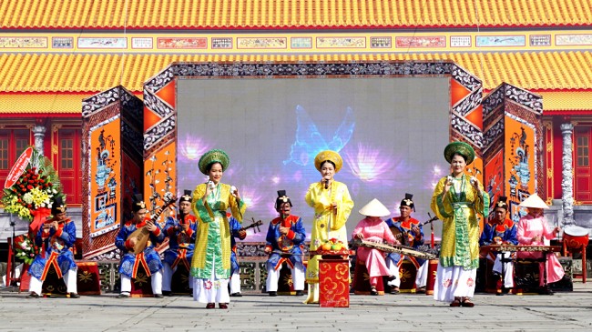 Lễ khai mạc trại sáng tác mỹ thuật "Mỹ thuật và Di sản"