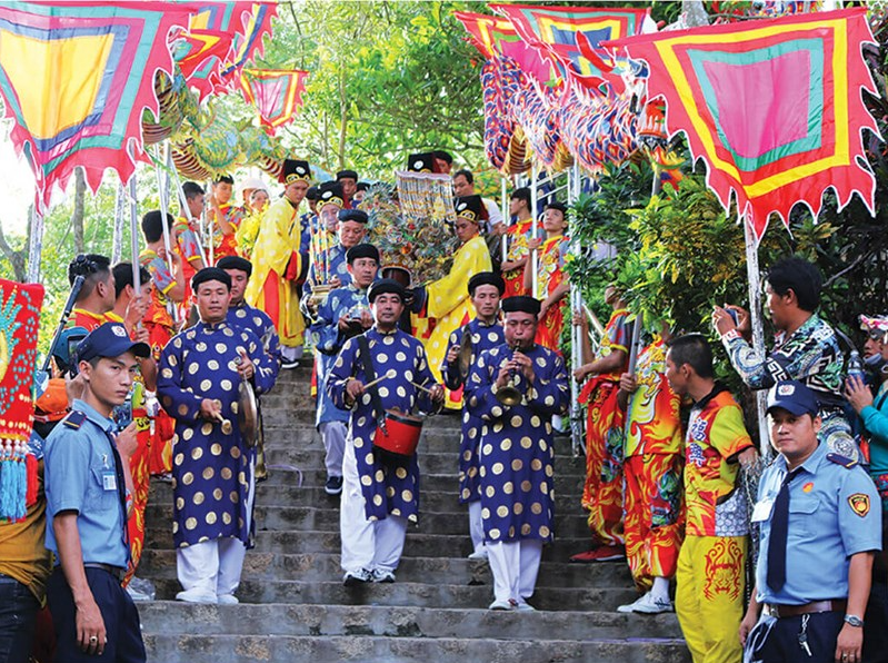 Lễ Vía Bà Chúa Xứ