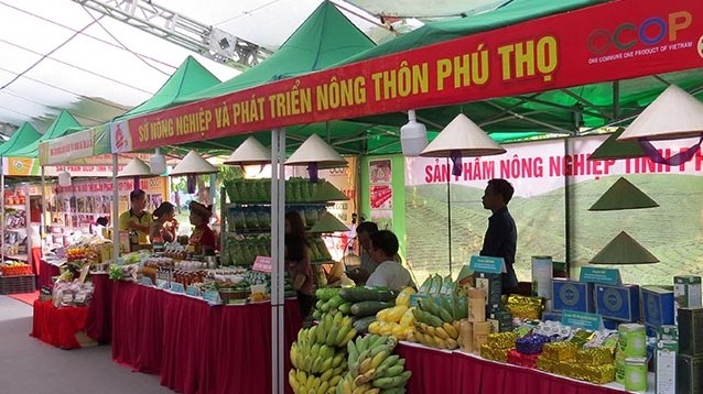 Giới thiệu sản phẩm OCOP  tới du khách dịp Giỗ Tổ Hùng Vương 2022