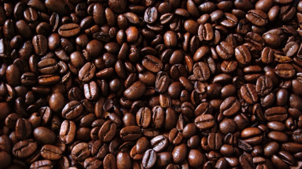 Cập nhật giá cà phê hôm nay 25/4/2022: Lặng sóng ngày đầu tuần