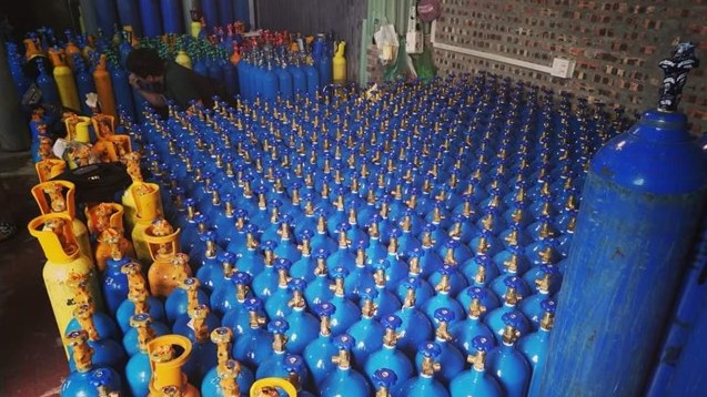 Hải Phòng: Thu giữ hàng nghìn bình "khí cười" phục vụ quán bar, karaoke