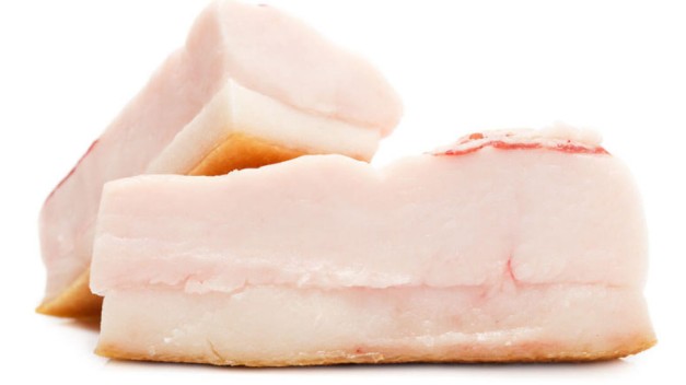 Cập nhật giá thịt lợn hôm nay 29/4/2022: Mỡ lợn giảm mạnh tại Công ty Thực phẩm bán lẻ