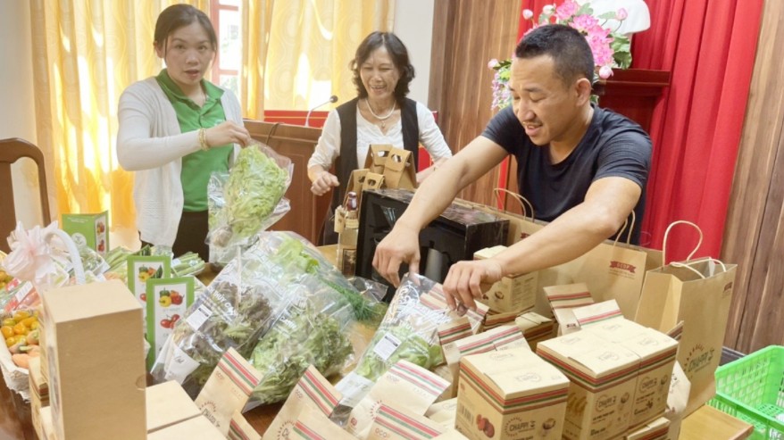 Huyện Lạc Dương đánh giá, xếp hạng 11 sản phẩm OCOP đợt I năm 2022