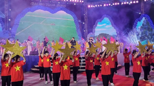 Hải Phòng: Ấn tượng khai mạc du lịch Cát Bà xanh 2022