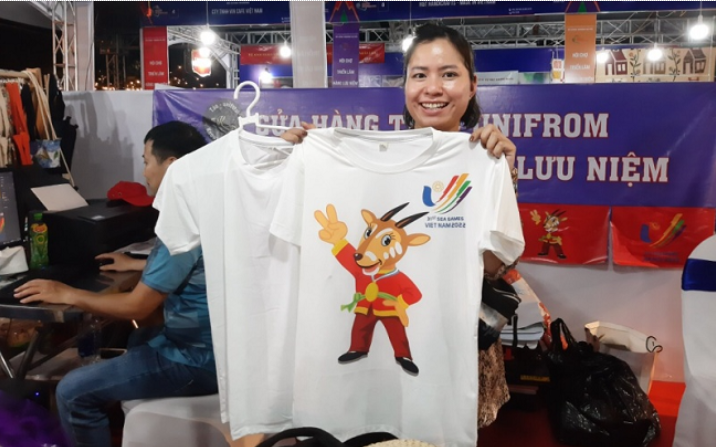 Khai mạc Hội chợ triển lãm hàng lưu niệm Thủ đô 2022 Khai mạc Hội chợ triển lãm hàng lưu niệm Thủ đô 2022