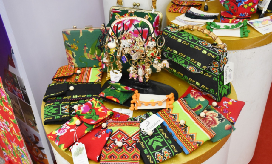 Khai mạc Hội chợ triển lãm hàng lưu niệm Thủ đô 2022 Khai mạc Hội chợ triển lãm hàng lưu niệm Thủ đô 2022