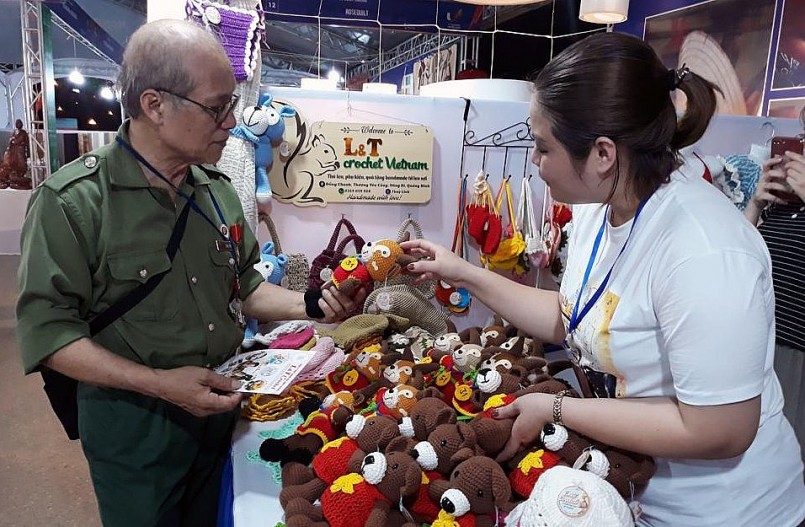 Khai mạc Hội chợ triển lãm hàng lưu niệm Thủ đô 2022 Khai mạc Hội chợ triển lãm hàng lưu niệm Thủ đô 2022