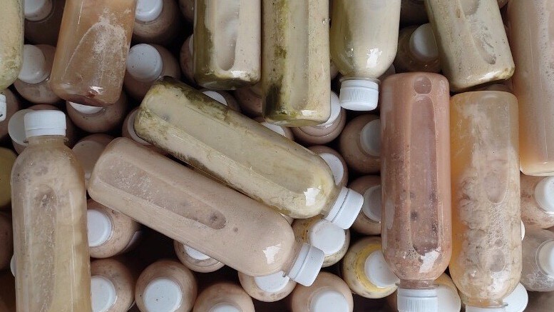 Thái Nguyên: Phát hiện cơ sở bán 331 chai trà sữa không rõ nguồn gốc