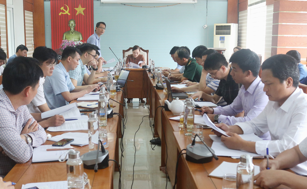 Quang cảnh buổi họp Quang cảnh buổi họp