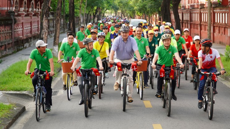 Huế phát triển mô hình đô thị xanh gắn với xe đạp