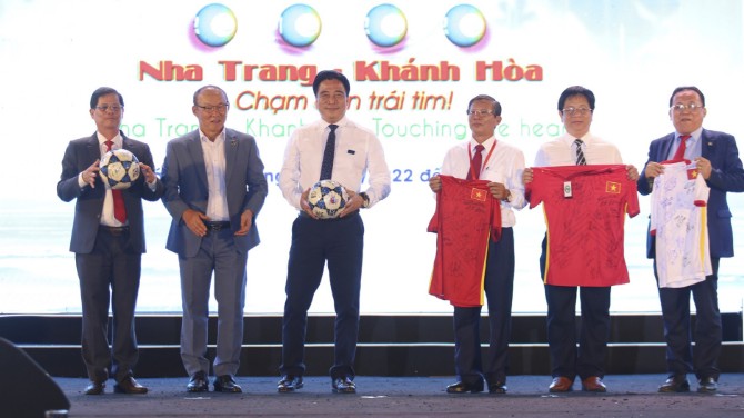 Khánh Hòa: Khai mạc Liên hoan du lịch biển Nha Trang năm 2022