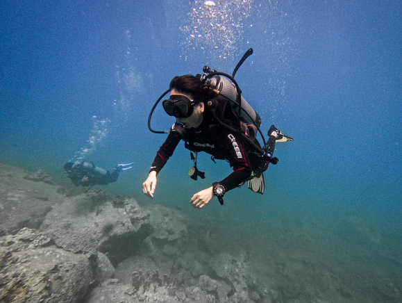 Nha Trang: Tạm dừng du lịch lặn biển ở khu bảo tồn Hòn Mun Nha Trang: Tạm dừng du lịch lặn biển ở khu bảo tồn Hòn Mun