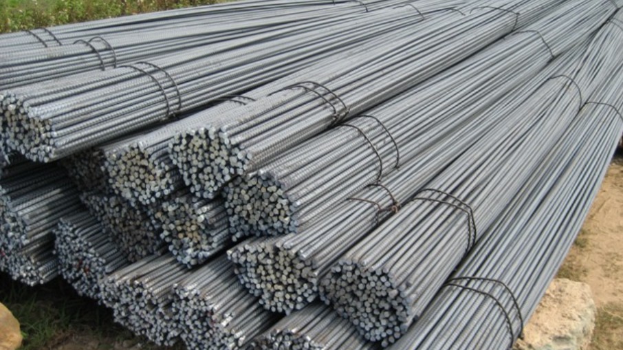 Giá sắt thép hôm nay 22/6/2022: Quay đầu giảm mạnh