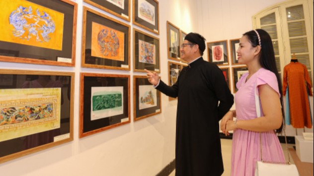 Triển lãm “Nét đẹp di sản Cố Đô Huế qua thơ ca, hội họa”